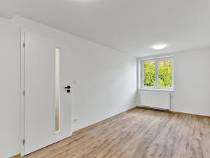 Prodej rodinného domu, Rovensko pod Troskami, Matouškova, 121 m2