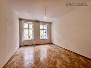 Pronájem bytu 1+1, Praha - Nové Město, Lublaňská, 40 m2
