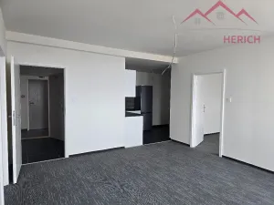 Pronájem bytu 3+kk, Chomutov, Žižkovo náměstí, 65 m2