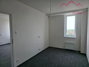 Pronájem bytu 3+kk, Chomutov, Žižkovo náměstí, 65 m2