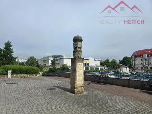 Pronájem bytu 3+kk, Chomutov, Žižkovo náměstí, 65 m2