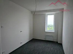 Pronájem bytu 3+kk, Chomutov, Žižkovo náměstí, 65 m2