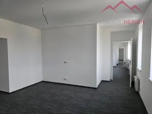 Pronájem bytu 3+kk, Chomutov, Žižkovo náměstí, 97 m2