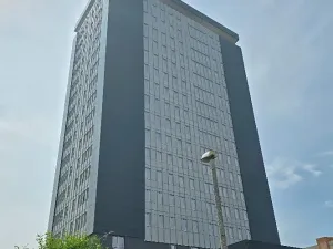 Pronájem bytu 3+kk, Chomutov, Žižkovo náměstí, 97 m2