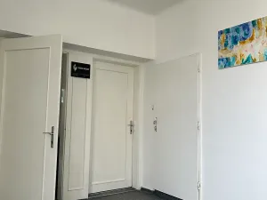 Pronájem kanceláře, Brno, Mučednická, 23 m2