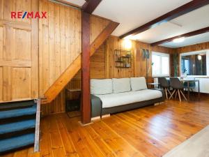 Pronájem bytu 4+1, Praha - Újezd nad Lesy, Hrádková, 98 m2