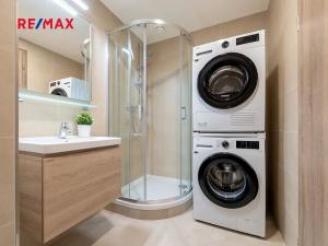 Pronájem kanceláře, Praha - Hloubětín, Poděbradská, 31 m2