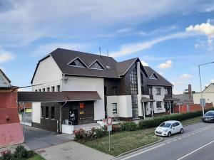 Pronájem kanceláře, Zdounky, 47 m2