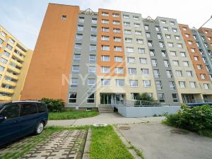 Prodej bytu 3+1, Praha - Stodůlky, Běhounkova, 74 m2