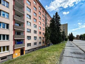 Pronájem bytu 2+1, Chomutov, Zahradní, 60 m2
