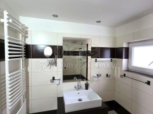 Prodej rodinného domu, Osoblaha, Nádražní, 145 m2