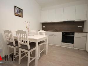 Pronájem bytu 1+1, Brno, Poříčí, 38 m2