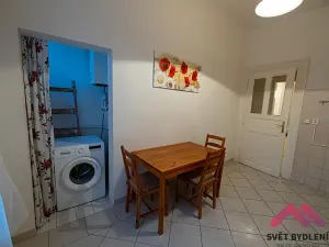 Pronájem bytu 2+1, Praha - Karlín, Sokolovská, 67 m2