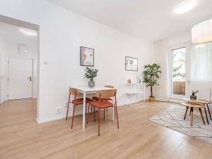 Prodej bytu 3+kk, Praha - Malešice, Chotutická, 57 m2