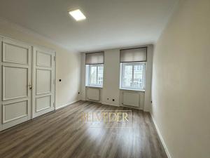 Pronájem bytu 4+1, Teplice, Krupská, 120 m2