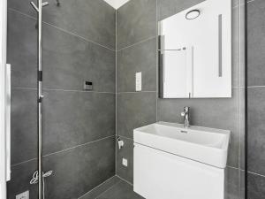 Prodej bytu 1+kk, Praha - Vršovice, Žitomírská, 27 m2
