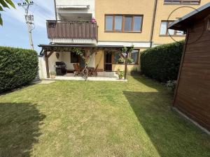 Prodej bytu 3+kk, Roudné, Lesní, 91 m2