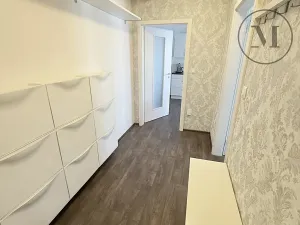 Pronájem bytu 2+1, České Budějovice, Skuherského, 75 m2
