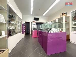 Pronájem obchodního prostoru, Uherské Hradiště, Masarykovo náměstí, 34 m2