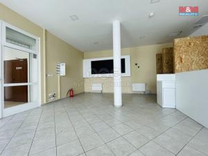 Pronájem obchodního prostoru, Uherské Hradiště, Masarykovo náměstí, 50 m2