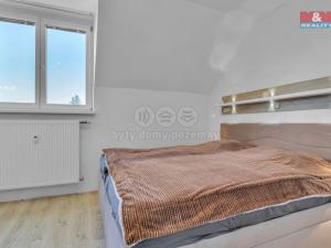 Prodej bytu 2+1, Příbram - Příbram VII, třída Osvobození, 42 m2