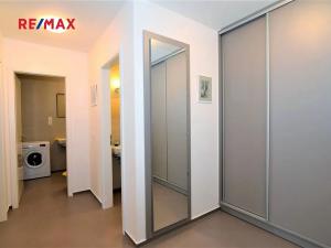 Pronájem bytu 2+kk, Praha - Kobylisy, Čumpelíkova, 64 m2