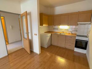 Pronájem bytu 2+kk, Plzeň, Mutěnická, 57 m2