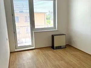 Pronájem bytu 2+1, Loučeň, Vlkavská, 44 m2