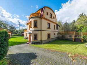 Prodej vícegeneračního domu, Kácov, 320 m2