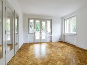 Pronájem rodinného domu, Praha - Smíchov, K vodojemu, 250 m2