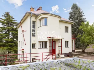 Pronájem rodinného domu, Praha - Smíchov, K vodojemu, 250 m2