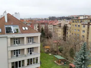 Pronájem bytu 2+1, Praha - Vršovice, Ukrajinská, 53 m2