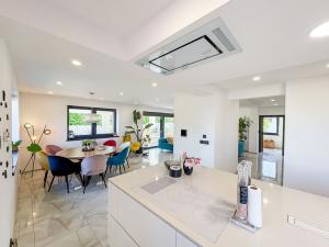 Prodej rodinného domu, Všejany, Pod Horama, 211 m2
