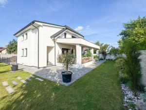 Prodej rodinného domu, Všejany, Pod Horama, 211 m2