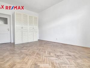 Pronájem bytu 1+1, Praha - Smíchov, Fráni Šrámka, 47 m2