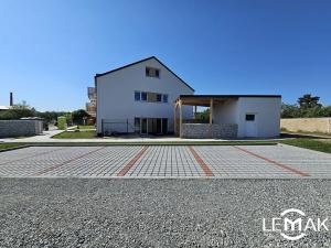 Pronájem bytu 2+kk, Drahanovice, 58 m2