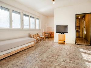 Prodej bytu 2+kk, Praha - Holešovice, U městských domů, 47 m2