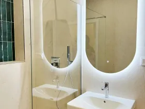 Pronájem bytu 2+kk, Praha - Vinohrady, Lucemburská, 45 m2