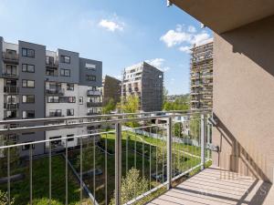 Pronájem bytu 2+kk, Praha - Vysočany, Pod Harfou, 55 m2