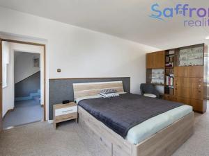 Prodej rodinného domu, Chrást, Bezovka, 220 m2