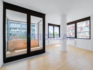 Pronájem bytu 2+kk, Praha - Libeň, Zenklova, 66 m2