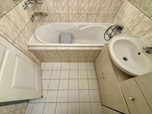 Pronájem bytu 1+1, Klatovy, Mánesova, 43 m2