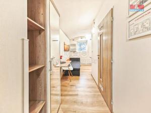 Pronájem bytu 1+kk, Hradec Králové - Kukleny, Pražská třída, 13 m2