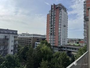 Pronájem bytu 1+kk, Praha - Strašnice, Názovská, 38 m2