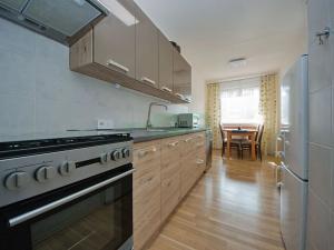 Prodej bytu 3+1, Praha - Stodůlky, Amforová, 80 m2