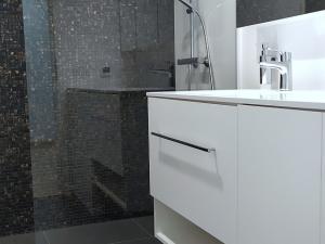Pronájem bytu 2+kk, Praha - Stodůlky, Mukařovského, 51 m2