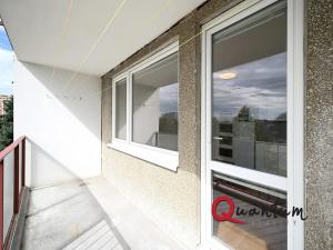 Pronájem bytu 1+kk, Praha - Troja, Svídnická, 26 m2