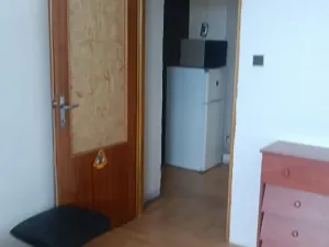 Pronájem pokoje, Praha - Kobylisy, Klapkova, 14 m2
