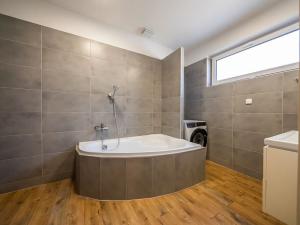 Prodej rodinného domu, Mutěnice, U Obory, 162 m2