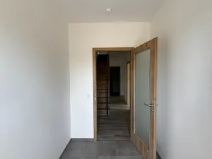 Prodej bytu 5+kk, Čelákovice, Křižíkova, 131 m2